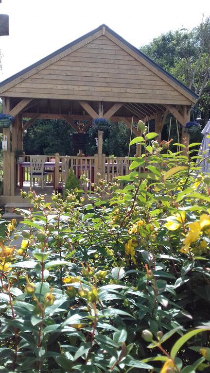 Woodlands House Bed & Breakfast Farranfore Dış mekan fotoğraf